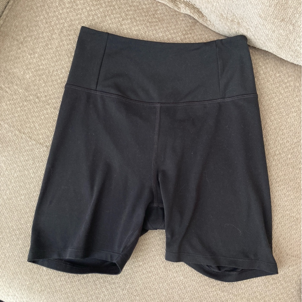 Girlfriend collective small black FLOAT run shorts